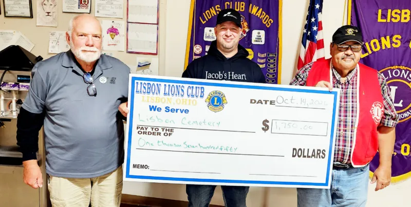 Lisbon Lions Club makes donations to village